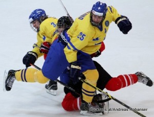 IIHF U18 World Championship 2014 Bronze Medal Game CAN - SWE   Andreas Englund #25 , William Lagesson #3 , Connor Bleackley #9