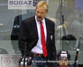 Slovan Bratislava - Medvescak Zagreb KHL - Saison 2014/15 Head Coach Petri Matikainen