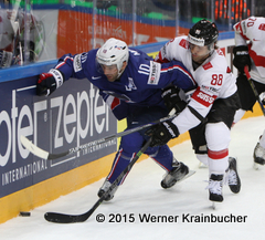 IIHF World Championship 2015 Preliminary Round FRA - SUI Laurent MEUNIER (FRA); Kevin ROMY (SUI) ⒸWerner Krainbucher/Puckfans.at