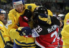 IIHF World Championship 2015 Preliminary RoundSWE - CAN  Staffan Kronwall #4, Nathan MacKinnon #29 © Andreas Robanser/Puckfans.at 