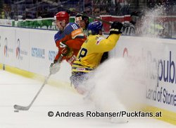 IIHF World Championship 2015 1/4 Finale SWE - RUS Daniel Rahimi #48,  Sergei Mozyakin #10 © Andreas Robanser/Puckfans.at 