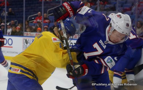 Rasmus Dahlin #8, Brady Tkachuk #7 IIHF World Juniors 2018 ©Puckfans.at/Andreas Robanser