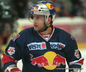 Martin St.Pierre EC Red Bull Salzburg ⒸAndreas Robanser/Puckfans.at