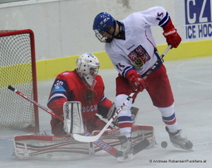 Ivan Hlinka Memorial 2014, Breclav Anton Krasotkin #30, Tomas Soustal #15 © Andreas Robanser/Puckfans.at 