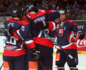 Team Slovakia - Deutschland Cup 2014 Slowakei - Kanada  © Christoph Perren/Hockeyfans.ch 