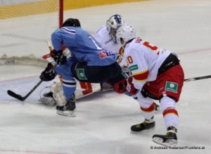 Slovan Bratislava - Jokerit Helsinki  Ziga Jeglic #13, Riku Helenius  #31