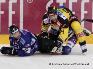 Vienna Capitals - AV19 Fehervar EBEL - Zwischenrunde Andras Benk #12, Jonathan Ferland #24©  Andreas Robanser/Puckfans.at