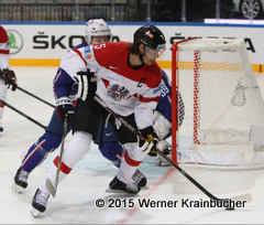 IIHF World Championship 2015 Preliminary Round AUT - FRA Nicolas BESCH (FRA); Thomas RAFFL (AUT) ⒸWerner Krainbucher/Puckfans.at 