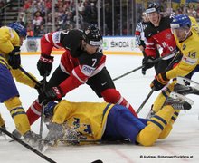 IIHF World Championship 2015 Preliminary RoundSWE - CAN Sean Couturier #7, Tyler Toffoli #73, Mattias Ekholm #14 © Andreas Robanser/Puckfans.at