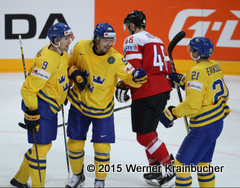 IIHF World Championship 2015 Preliminary Round AUT - SWE Torjubel: Filip FORSBERG (SWE), Anton LANDER (SWE), Loui ERIKSSON (SWE) ⒸWerner Krainbucher/Puckfans.at