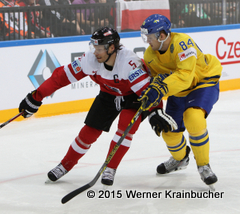 IIHF World Championship 2015 Preliminary Round AUT - SWE Thomas RAFFL (AUT), Oscar KLEFBOM (SWE) ⒸWerner Krainbucher/Puckfans.at  