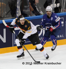 Christoph ULLMANN (GER); Damien FLEURY (FRA) ⒸWerner Krainbucher/Puckfans.at