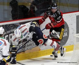 HC Orli Znojmo - EC VSV Zimní Stadion Znojmo EBEL Saison 2015-16 Matt Kelly #44, David Roupec #92 ©Puckfans.at/Andreas Robanser