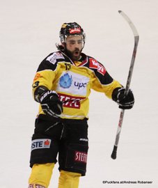 Vienna Capitals - EC Red Bull Salzburg Albert Schultz Halle EBEL Saison 2015-16 Michael Schiechl #13 ©Puckfans.at/Andreas Robanser
