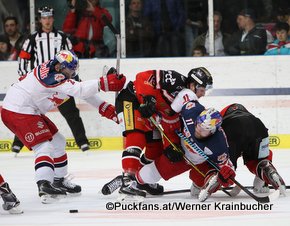 EBEL Final, Game 5 EC Red Bull Salzburg - HC Orli Znojmo Brian Fahey #2, Ben Walter #11 ©Puckfans.at/Werner Krainbucher