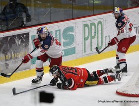 EBEL Final, Game 6 HC Orli Znojmo - HC Red Bull Salzburg Per Ledin #97, Antonin Boruta #15, Luciano Aquino #29 ©Puckfans.at/Werner Krainbucher