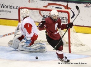 2016 IIHF U18 World Championship Relegation LAT - DEN Ralph Engelstad Arena, Grand Forks Kasper L. Krog #1, Deniss Smirnovs #10 ©Puckfans.at/Andreas Robanser