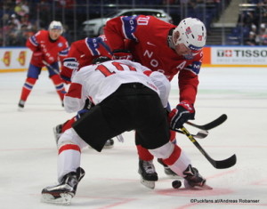2016 IIHF World Championship Russia, Ice Palace, Moscow NOR - SUI Andres Ambühl #10, Anders Bastiansen #20 ©Puckfans.at/Andreas Robanser