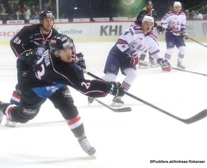 Medvescak Zagreb - SKA St.Petersburg Brandon McMillan #88, Bobby Butler #23, Jarno Koskiranta #4 Dom Sportova ©Puckfans.at/Andreas Robanser