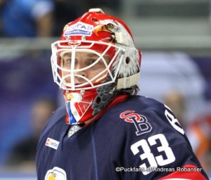 Barry Brust #33 HC Slovan Bratislava ©Puckfans.at/Andreas Robanser 