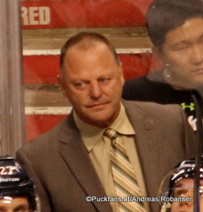 Head Coach Gerard Gallant Florida Panthers ©Puckfans.at/Andreas Robanser