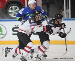 IIHF World Championship 2017 SLO - CAN Mitch Marner #16, Jan Urbas #26, Josh Morrissey #7 Paris, Bercy ©Puckfans.at/Andreas Robanser