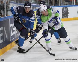 IIHF World Championship 2017 FIN - SLO Atte Ohtamaa #55, Julius Honka #60, Ken Ograjensek #18 Paris, Bercy ©Puckfans.at/Andreas Robanser