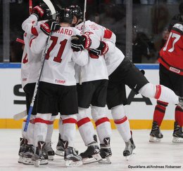 IIHF World Championship 2017 CAN - SUI Tanner Richard #71, Wayne Simmonds #17 Paris, Bercy ©Puckfans.at/Andreas Robanser