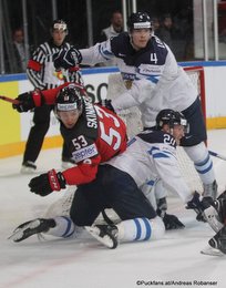 IIHF World Championship 2017 CAN - FIN Jeff Skinner #53, Jani Lajunen #24, Mikko Lehtonen #4 Paris, Bercy ©Puckfans.at/Andreas Robanser