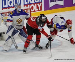 IIHF World Championship 2017 Semifinal CAN - RUS Andrei Vasilevsky #88, Wayne Simmonds #17, Vladislav Gavrikov #4 Köln, Lanxess Arena ©Puckfans.at/Andreas Robanser