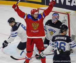 IIHF World Championship 2017 Bronze Medal Game RUS - FIN Joonas Korpisalo #70, Sergei Andronov #11, Topi Jaakola #6 Köln, Lanxess Arena ©Puckfans.at/Andreas Robanser