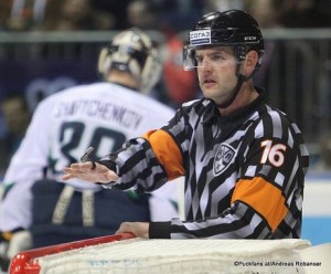 Referee Peter Gebei KHL Season 2016-2017 ©Puckfans.at/Andreas Robanser