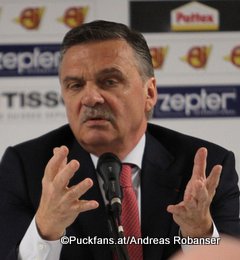 Rene Fasel, IIHF President ©Puckfans.at/Andreas Robanser