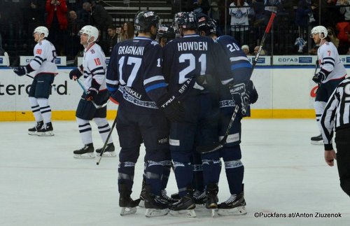 Dinamo Minsk - Slovan Bratislava Jack Skille #20, Marc-André Gragnani #17, Quinton Howden #21, Cam Barker #10, Tomas Hrnka #80 Minsk Arena ©Puckfans.at/Anton Ziuzenok