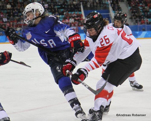 Olympic Winter Games Pyeongchang 2018 Women's Gold Medal Game Jocelyne Lamoureux #17, Emily Clark #26 Gangneung Hockey Centre ©Andreas Robanser