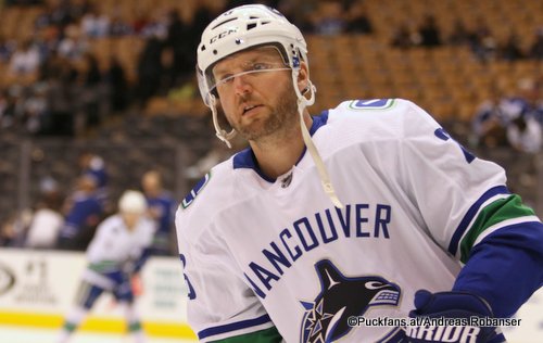 Thomas Vanek #, Vancouver Canucks NHL Season 2017 - 2018 ©Puckfans.at/Andreas Robanser