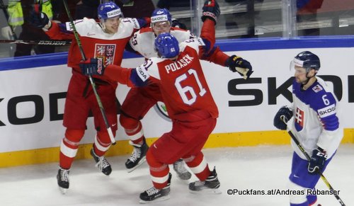 IIHF World Championship  CZE - SVK Dmitrij Jaskin #23, Adam Polasek #61, Lukas Cingel #6 Royal Arena, Copenhagen ©Puckfans.at/Andreas Robanser