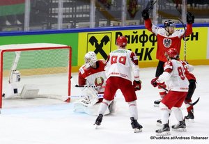 IIHF World Championship AUT - BLR Mikhail Karnaukhov #1, Yevgeni Kovyrshin #88. Michael Raffl #12 Royal Arena, Copenhagen ©Puckfans.at/Andreas Robanser