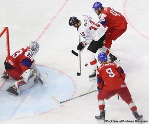 IIHF World Championship CZE - AUT Pavel Francouz #33, Michael Raffl #12, David Sklenicka #9 Royal Arena, Copenhagen ©Puckfans.at/Andreas Robanser