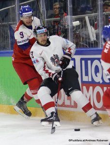 IIHF World Championship  CZE - AUT David Sklenicka #9, Fabio Hofer #23 Royal Arena, Copenhagen ©Puckfans.at/Andreas Robanser