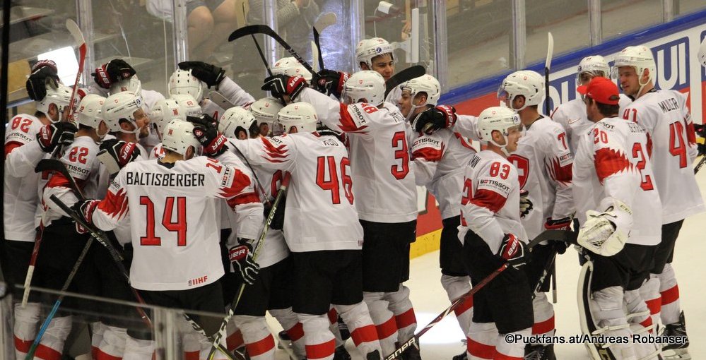 IIHF World Championship QF: FIN - SUI Schweizer Jubel Jyske Bank Boxen, Herning ©Puckfans.at/Andreas Robanser