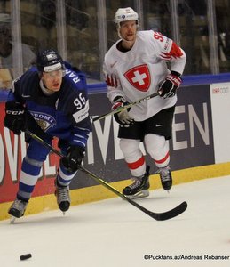 IIHF World Championship QF: FIN - SUI Mikko Rantanen #96, Gaëtan Haas #92 Jyske Bank Boxen, Herning ©Puckfans.at/Andreas Robanser