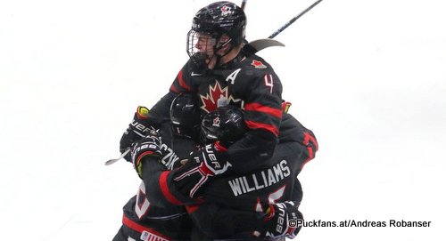 Hlinka Gretzky Cup 2018, Semifinal USA - CAN Bowen Byram #4, Josh Williams #15, Payton Krebs Rogers Place, Edmonton ©Puckfans.at/Andreas Robanser