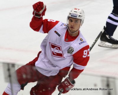Spartak Moskau Season 2017-18 Alexander Khokhlachev #93 ©Puckfans.at/Andreas Robanser