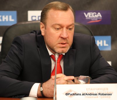 Spartak Moskau Season 2017-18 Head Coach Vadim Yepanchintsev ©Puckfans.at/Andreas Robanser