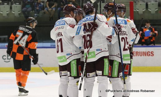 Energie Icehockey Trophy 2018 Graz 99ers - HC Sparta Praha Daniel Oberkofler #74, Lukas Klimek #61, Tomas Dvorak #16, Blaz Gregorc #25 Eishalle Liebenau ©Puckfans.at/Andreas Robanser