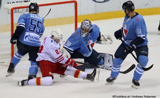 HC Slovan Bratislava - Jokerit Helsinki Nicholas Schaus #55, Brian O'Neill #21, Jakub Stepanek #30, Ivan Svarny #51 ©Puckfans.at/Andreas Robanser