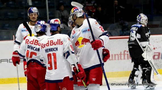 HC Orli Znojmo - EC Red Bull Salzburg Ryan Duncan #16, Dominique Heinrich #91, Peter Hochkofler #26. Thomas Raffl #5, Teemu Lassila #19 ©Puckfans.at/Andreas Robanser