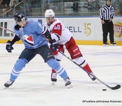 HC Slovan Bratislava - Lokomotiv Yarosavl Ziga Jeglic #14, Daniil Apalkov #40 ©Puckfans.at/Andreas Robanser