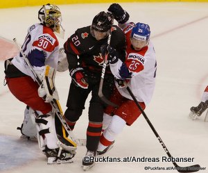 IIHF World Juniors CAN - CZE Jiri Patera #30, Brett Leason #20, Jakub Pour #25 Rogers Place, Vancouver ©Puckfans.at/Andreas Robanser